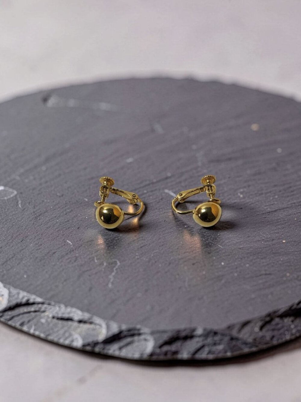 vintage 1960s napier screw back gold tone gold tone ball earrings
